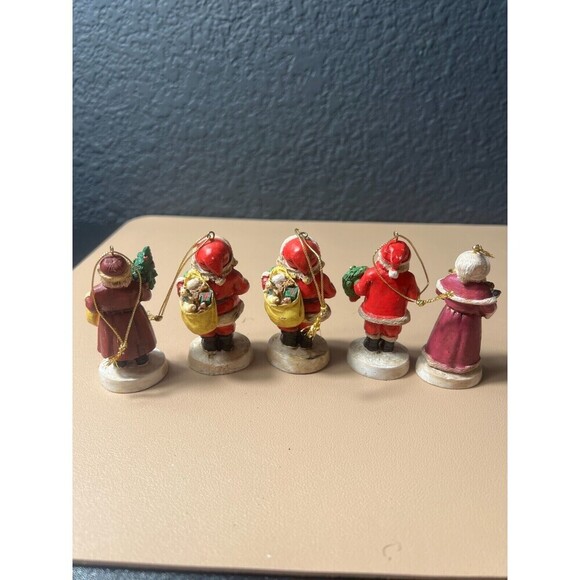 Lot of 5 Vintage Russ Berrie Santa Through the Ages Holiday Figurines Decor - Picture 6 of 7